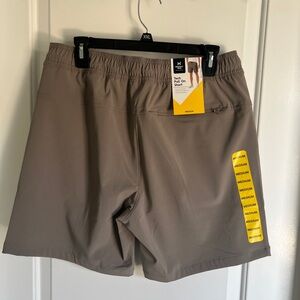 Medium Tan Members Mark shorts